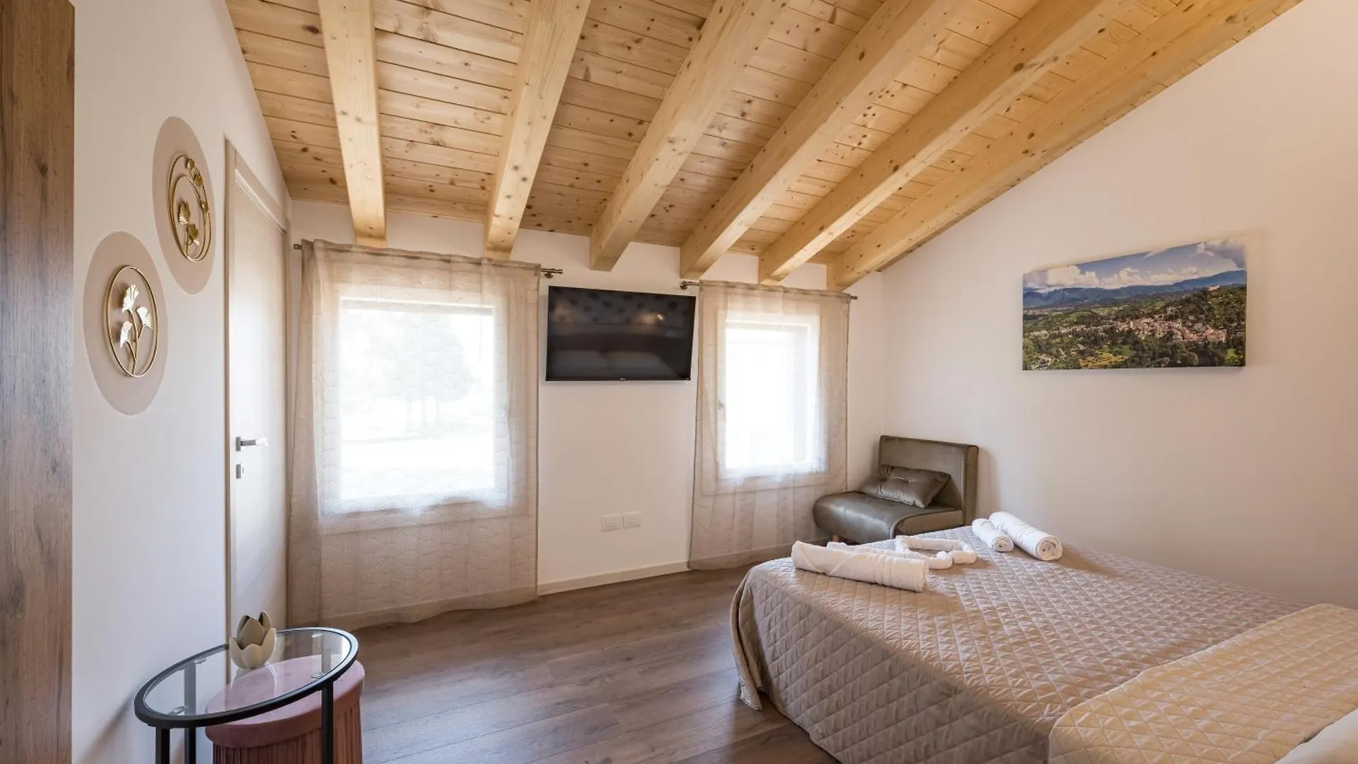 Hotel Fienile Nonna Elide Altivole  0*, Altivole (Treviso)