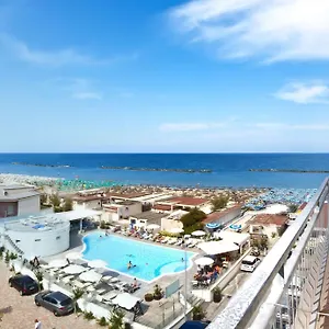 *** Hotel Saint Tropez & Restaurant Italia